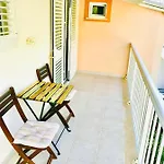 Apartment Paola Makarska