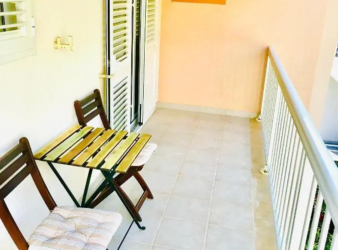 Apartament Paola Makarska